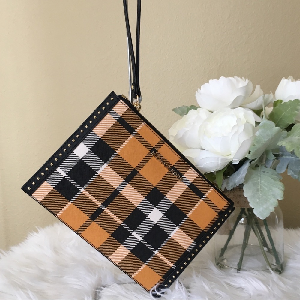 New Michael Kors jet set XL zip clutch / wristlet - Picture 3 of 6